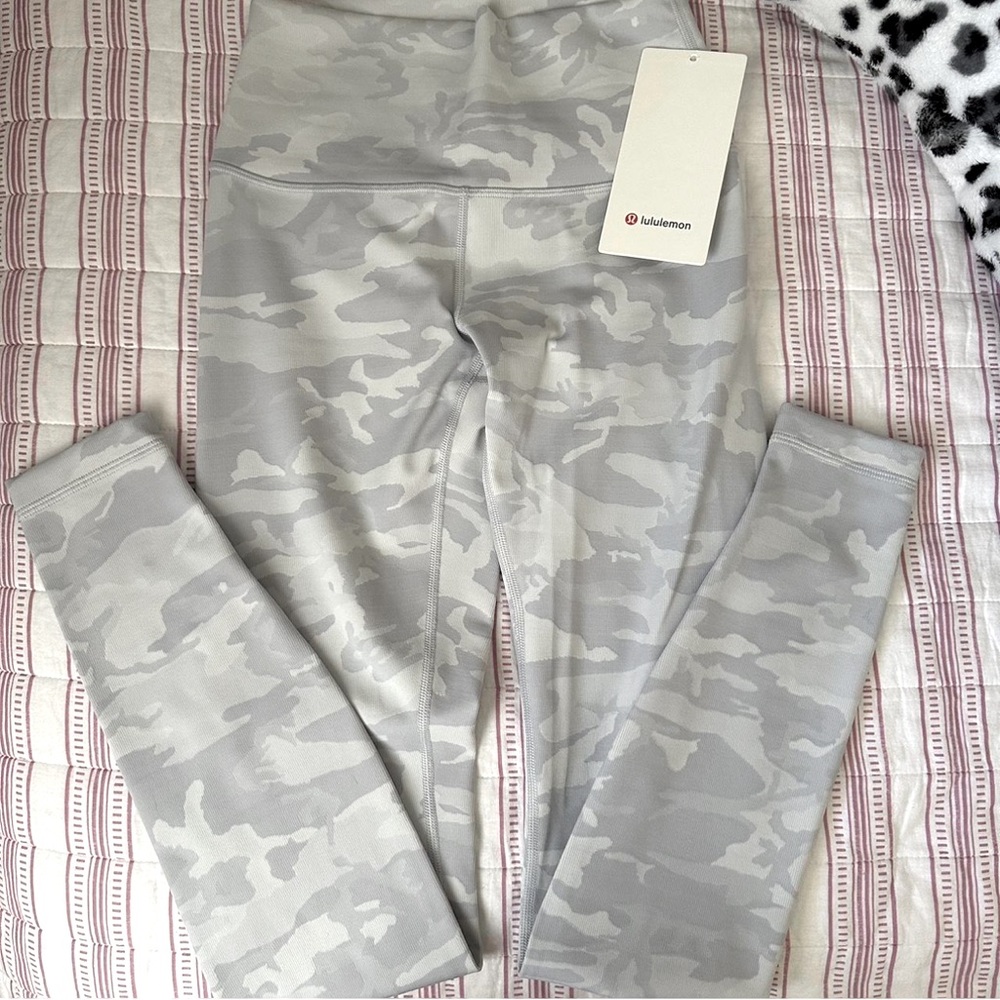 Lululemon leggings